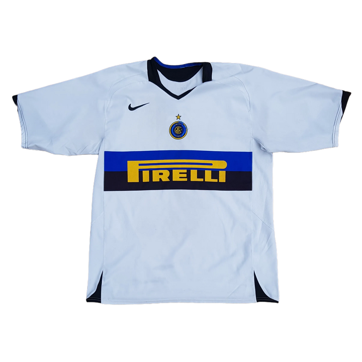Front of 2005/06 Inter Milan Away Shirt