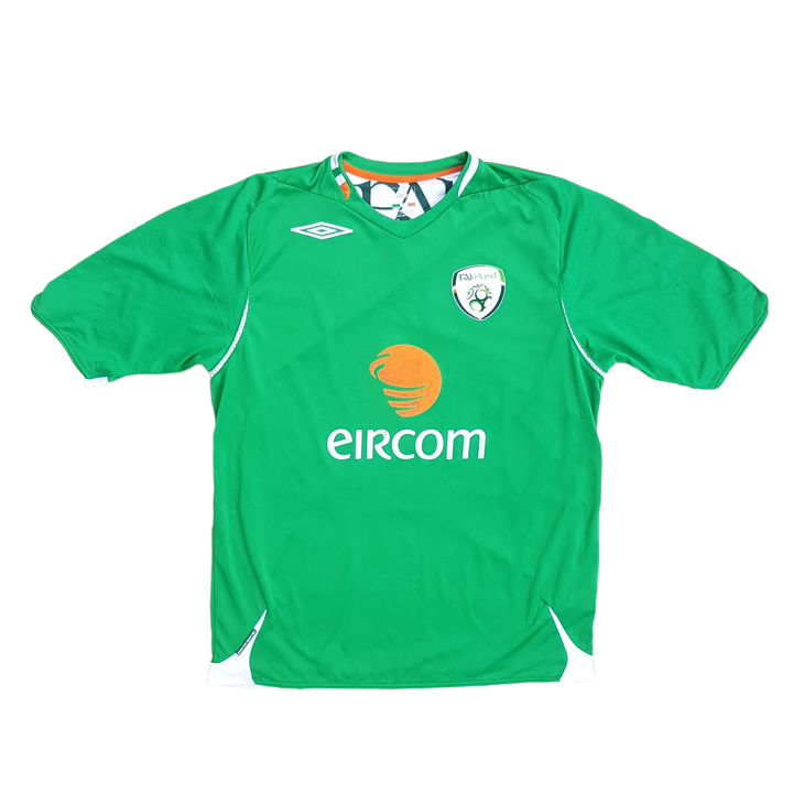 Front of vintage 2006 Ireland football Shirt 