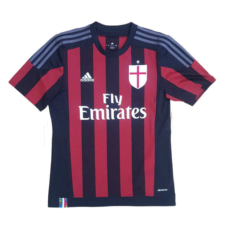 Front of classic 2015/16 AC Milan Shirt (