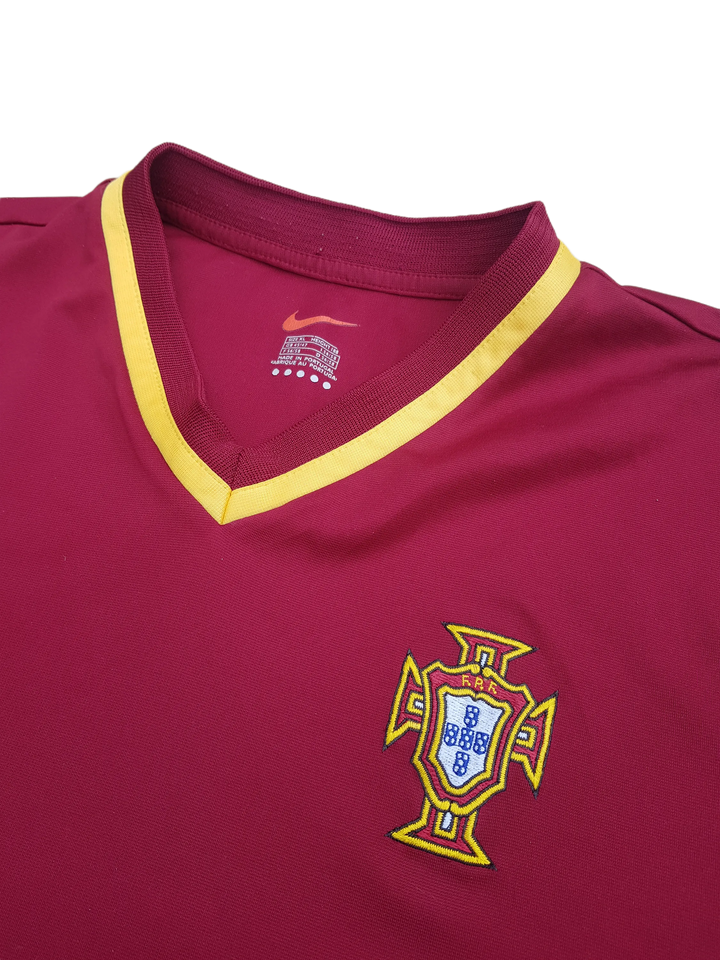 Collar of vintage 2000/02 Portugal football Shirt