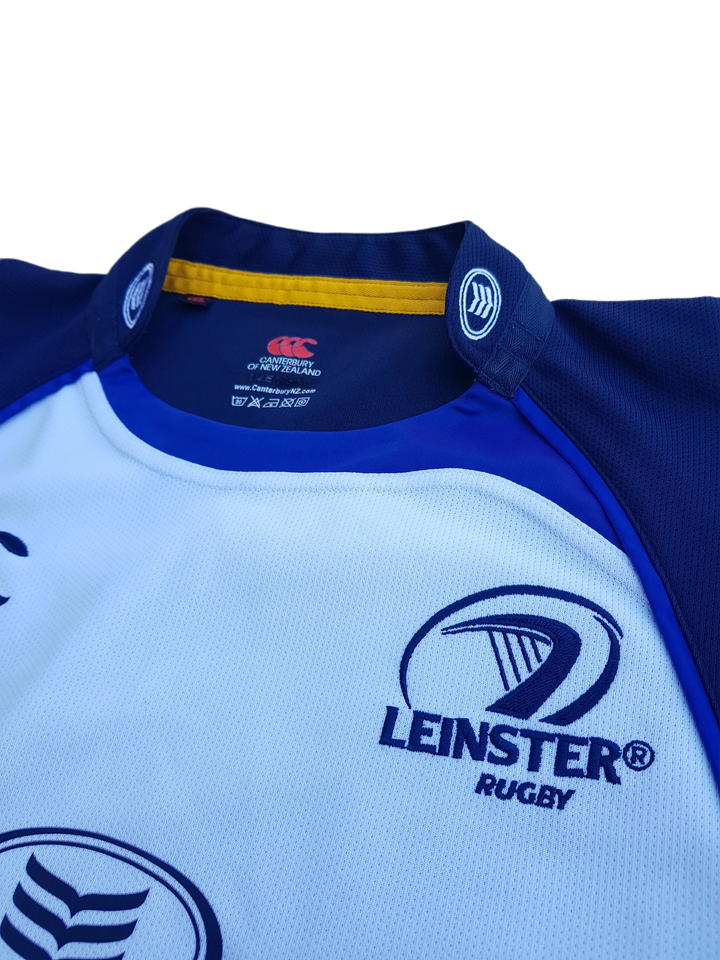 Collar of 2007/08 Leinster Away Jersey 