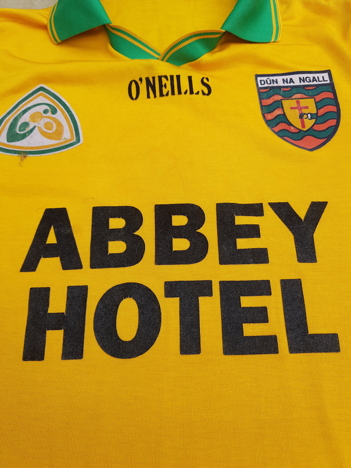 Abbey Hotel Sponsor on 2000 Donegal GAA Jersey