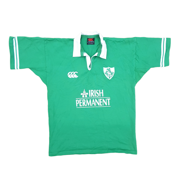 Front of vintage 2000/01 Ireland Rugby Jersey