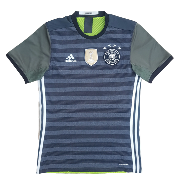 Front of 2015/16 Germany Away Shirt