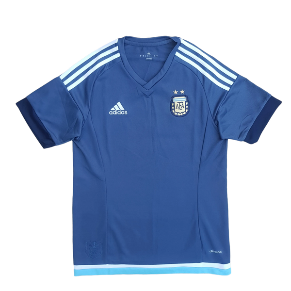 Front of 2015/07 Argentina Away Shirt