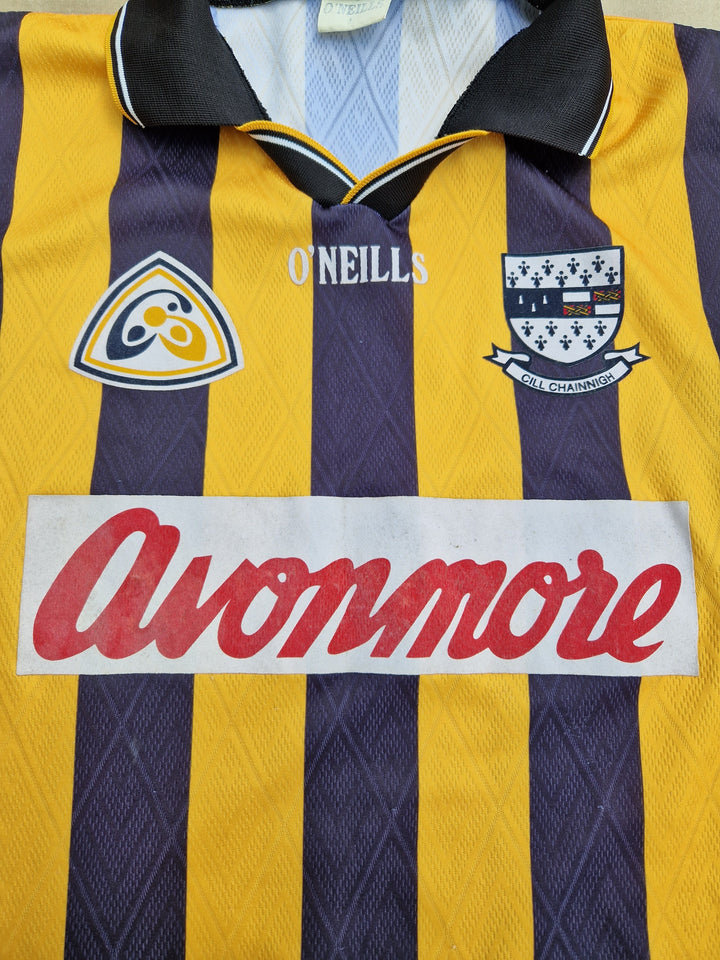 Avonmore sponsor on 1998/2000 Kilkenny hurling Jersey