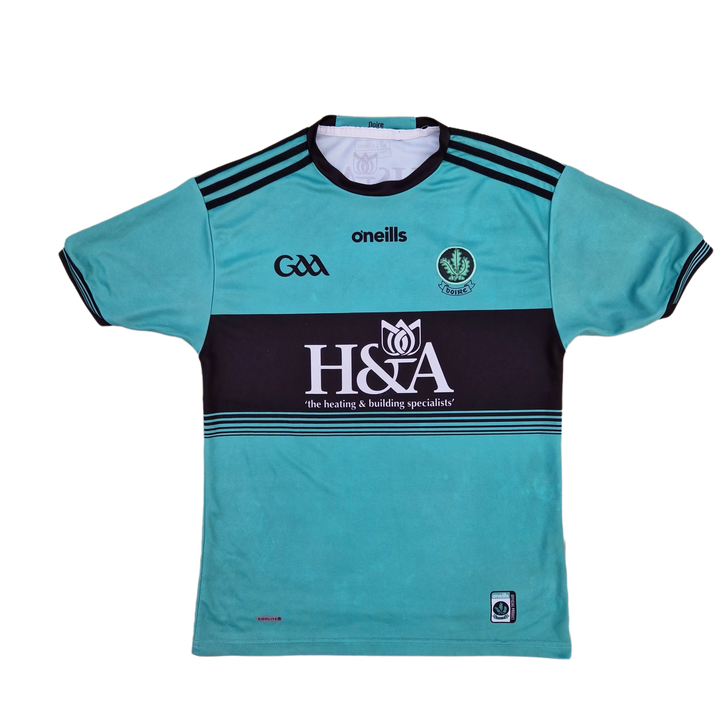 Front of Derry GAA Jersey 