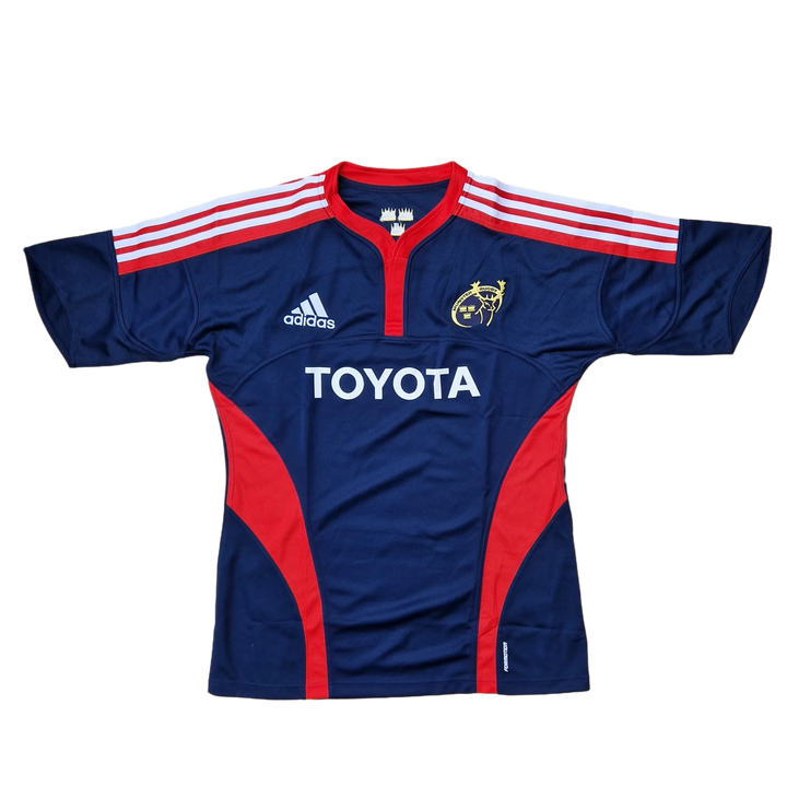 Front of player issue 2007/08 Munster Rugby Away Jersey