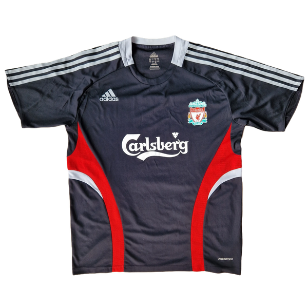 Front of 2006/07 Liverpool Training Top 