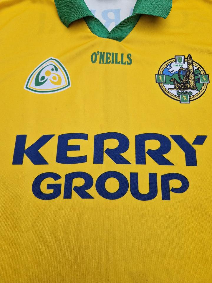 Kerry Group sponsor on 2000/03 Kerry Goalkeeper Jersey 