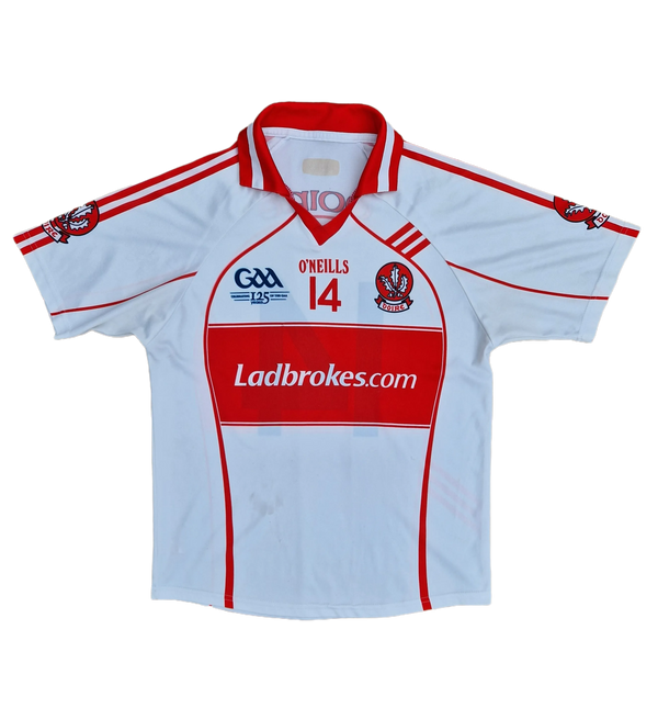 Front of 2009/11 Derry GAA Jersey 