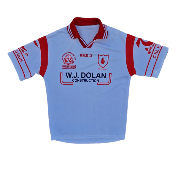 Front of retro vintage 2003 Tyrone GAA Jersey