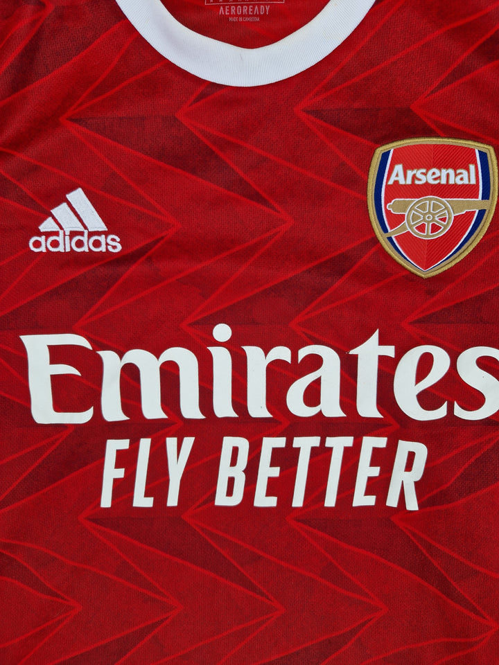 Sponsor on 2020 Arsenal Home Shirt 