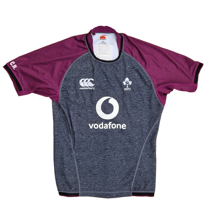 Front of player issue Ireland Rugby Training Jersey
