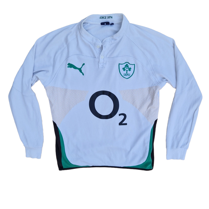 Front of 2010/11 Ireland Rugby Away Jersey