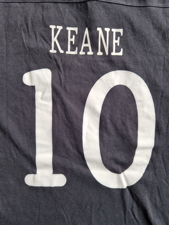 Robbie Keane name set on 2012 Ireland Away Shirt