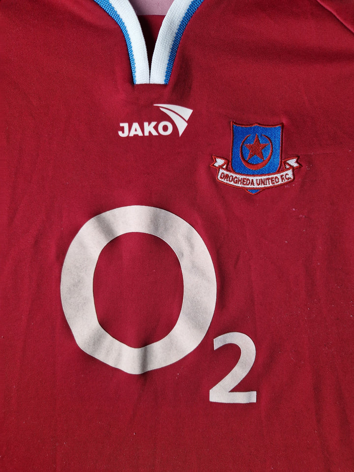 o2 sponsor on 2002/03 Drogheda United Shirt