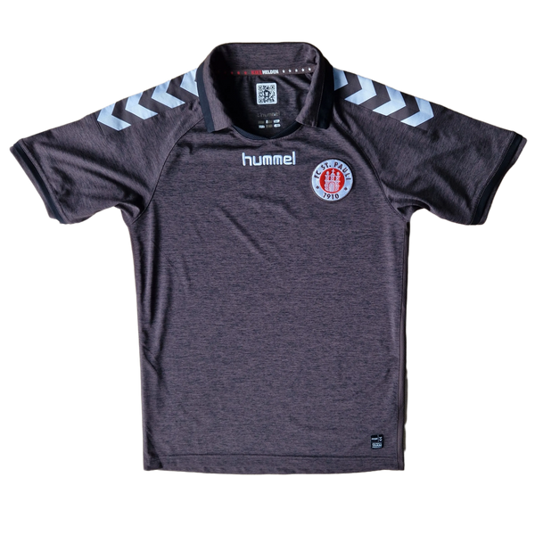 Front of 2014/15 St Pauli Shirt