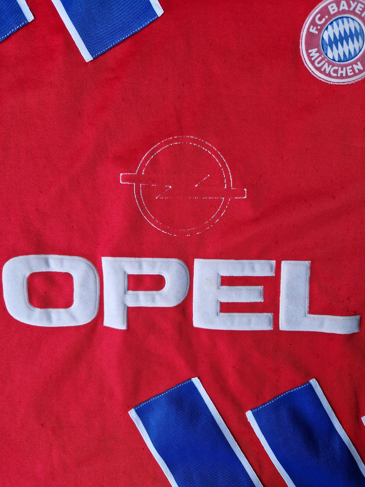 Opel sponsor on 1993/95 Bayern Munich Shirt