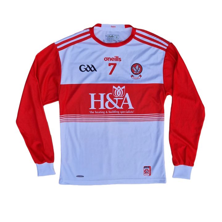 Front of Classic long sleeve Derry GAA jersey