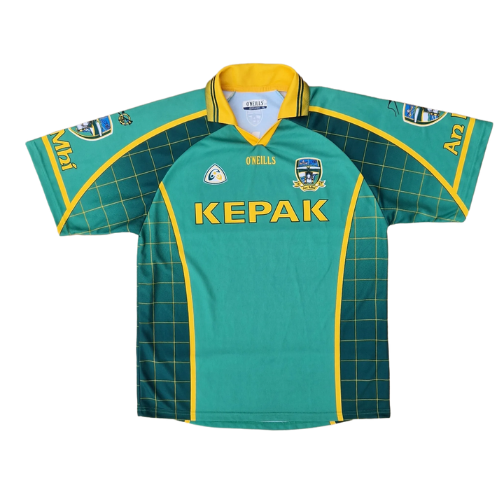 Front of classic retro vintage 2004/05 Meath GAA Jersey