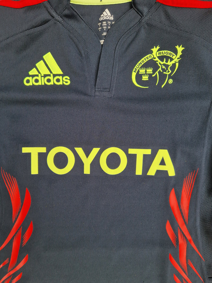 Sponsor on 2012/13 Munster Alternate Jersey