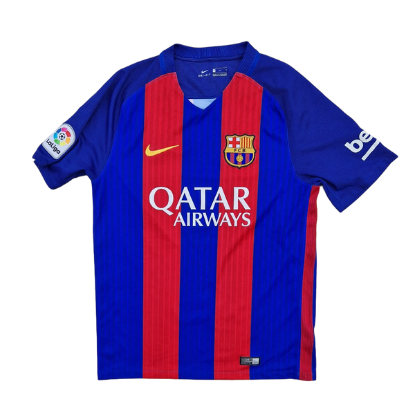 Front of 2016/17 Barcelona Shirt