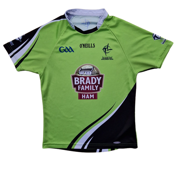 Front of tight fit player issue Kildare GAA Training Jersey