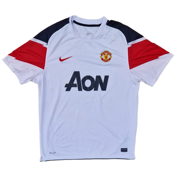 Front of 2010/11 Manchester United Away Shirt 