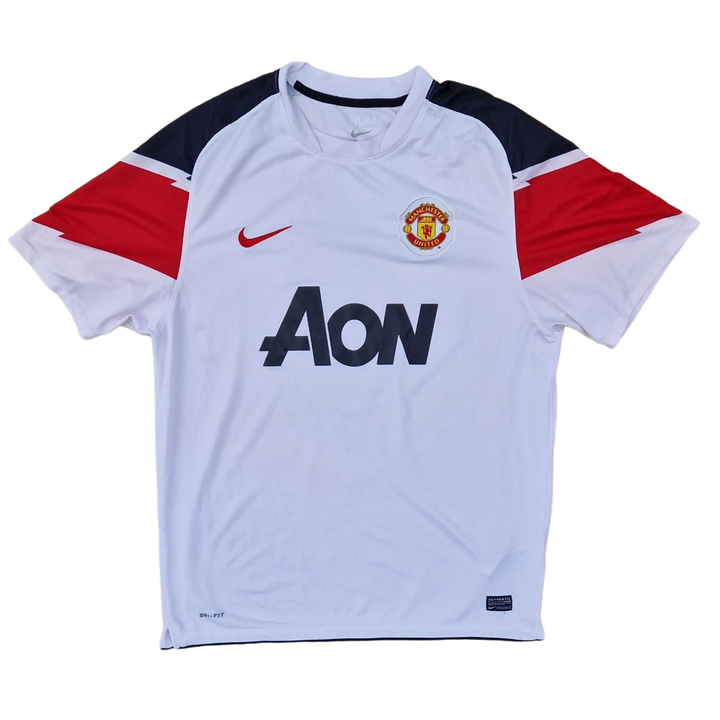 Front of 2010/11 Manchester United Away Shirt 