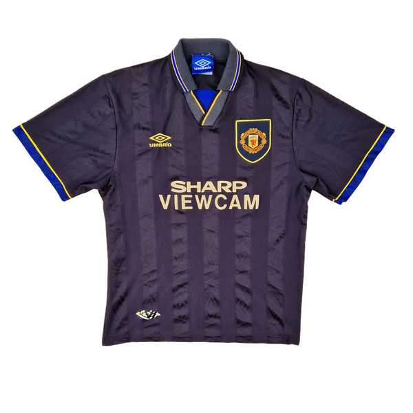 Front of classic 1993/95 Manchester United Away Shirt jersey