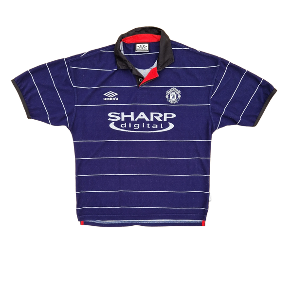 Front of 1999/00 Manchester United Away Shirt 