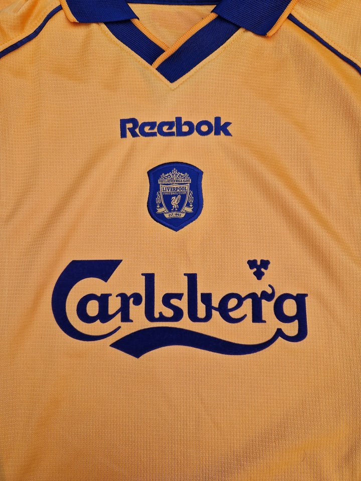 Carlsberg sponsor on 2000/01 Liverpool Away Jersey