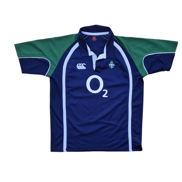 Front of vintage Ireland Rugby Training Jersey