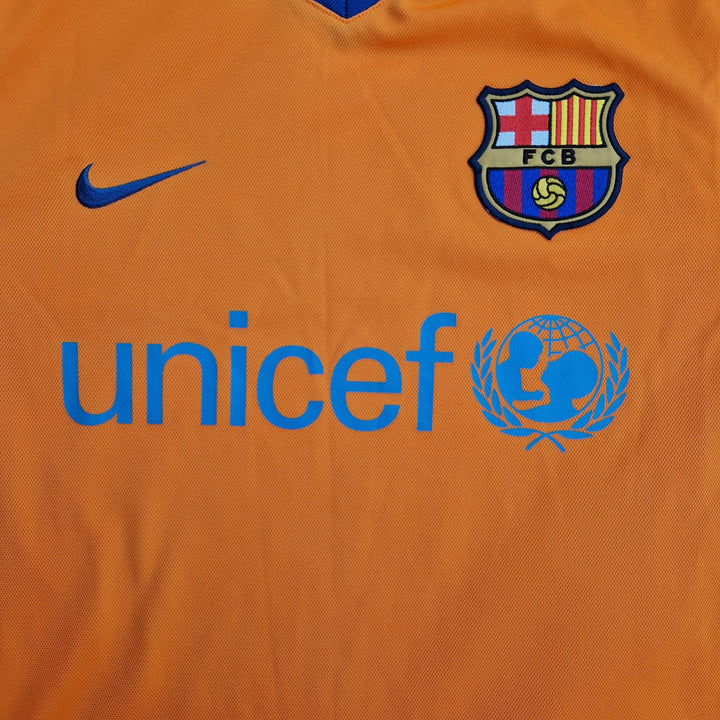 Front of 2007/08 Barcelona third shirt