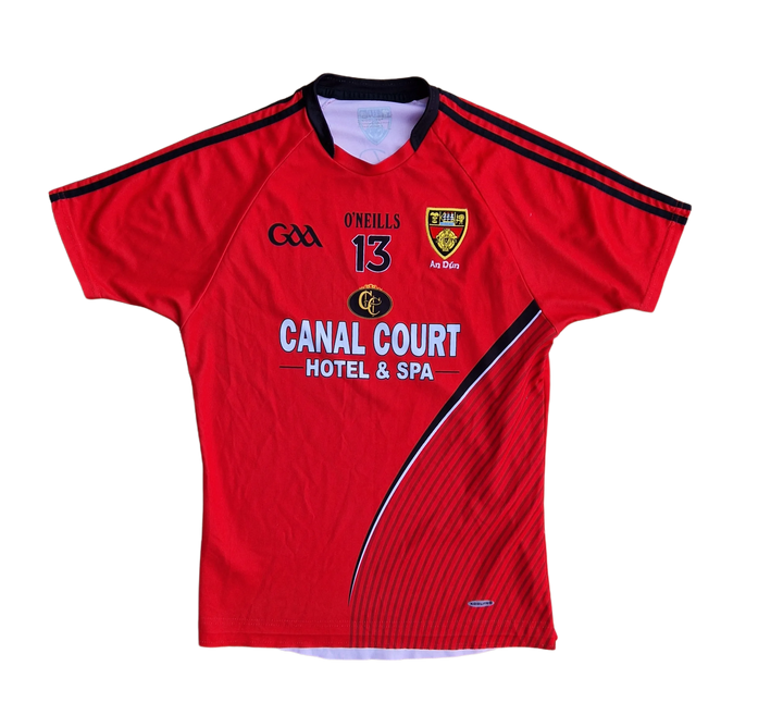 Front of tight fit 2013/14 Down GAA Jersey