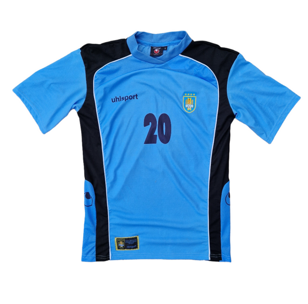 Front of 2004/05 Uruguay Home Shirt