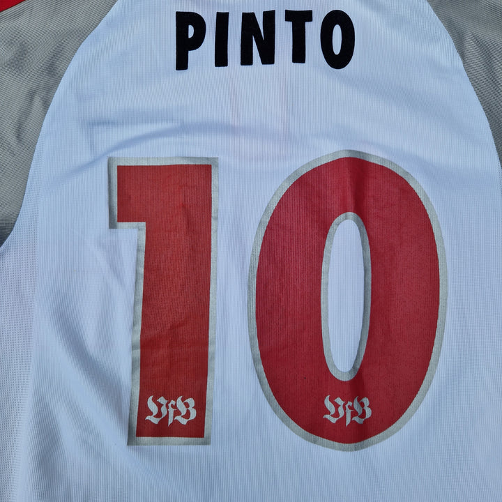 Pinto name set on 2000/02 Stuttgart Shirt 