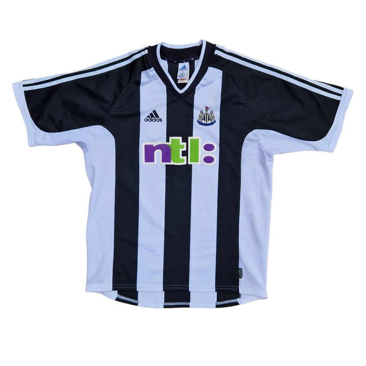 Front of 2001/03 Newcastle shirt