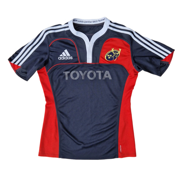 Front of 2010/11 Munster Training Top