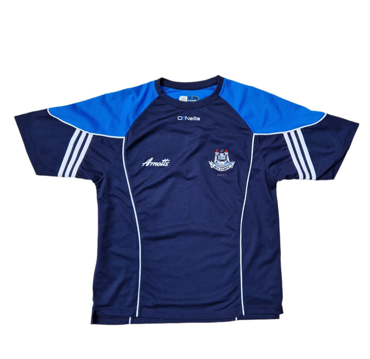 Front of Dublin GAA Training Top