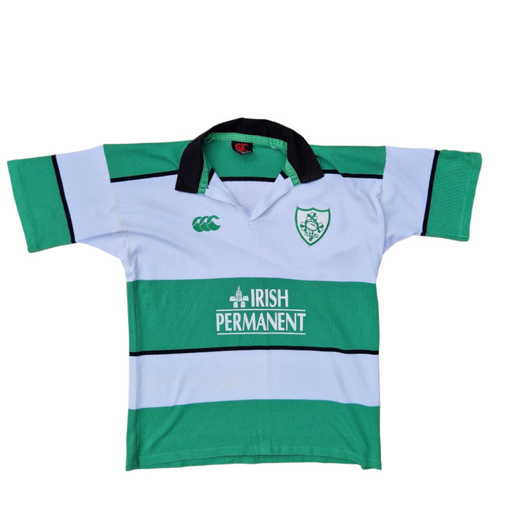 Front of 2000/01 Ireland Rugby Home  Shirt