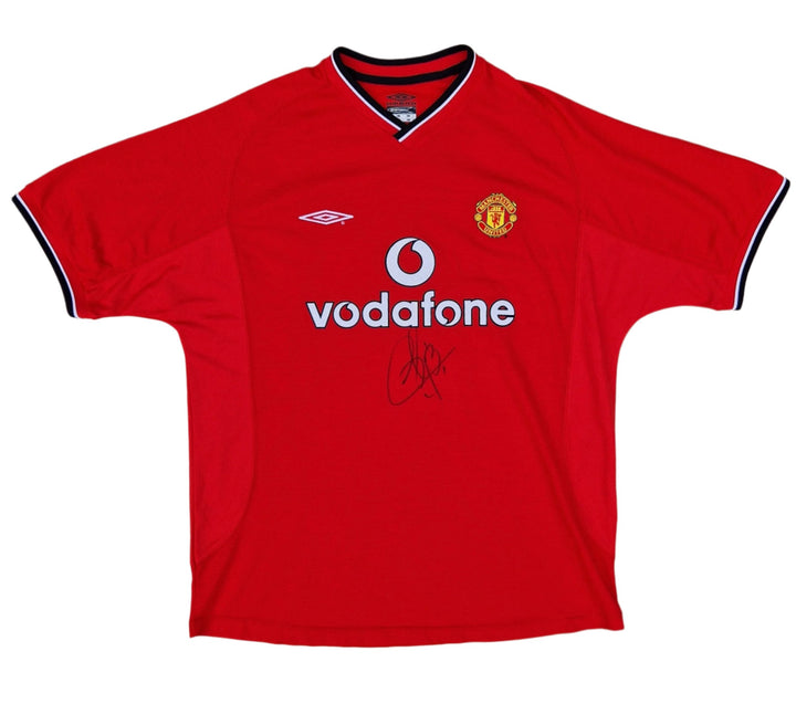 Front of 2000/01 Manchester United Home Shirt