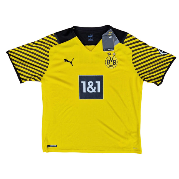 Front of 2021/22 Dortmund jersey