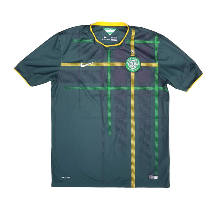 Front of 2014/15 Celtic away jersey