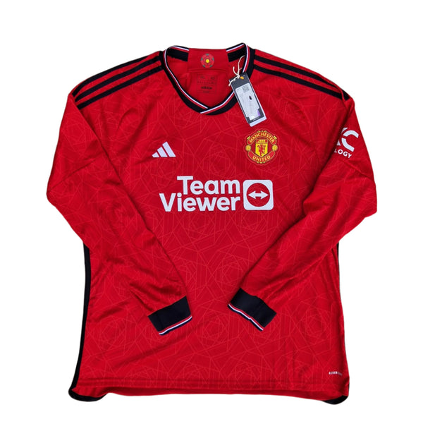 Front of 202324 Manchester United long sleeved shirt