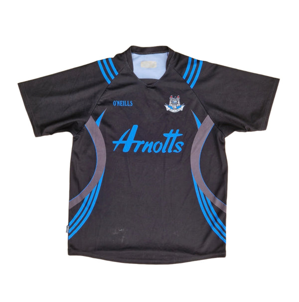 Front of classic retro 2007/08Dublin GAA Training jersey