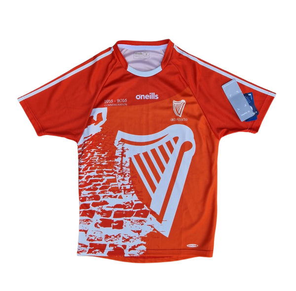 Front of 1916 commemorative Armagh GAA jersey 