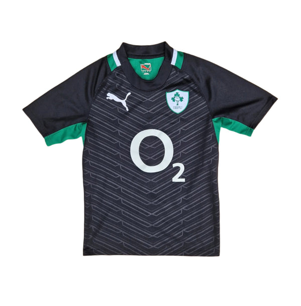 Front of Ireland rugby training jersey