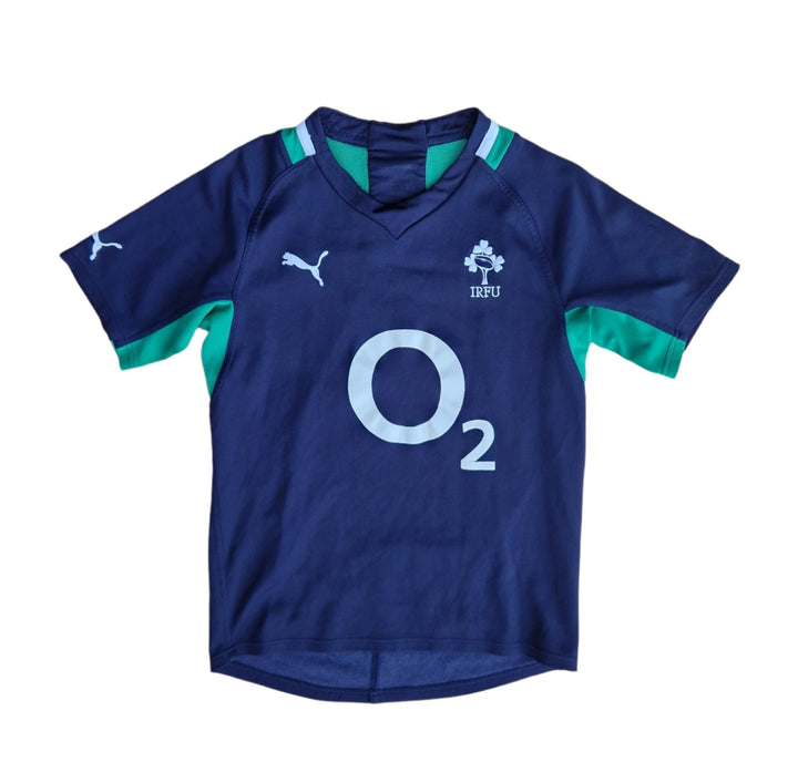 Front of Ireland rugby training jersey